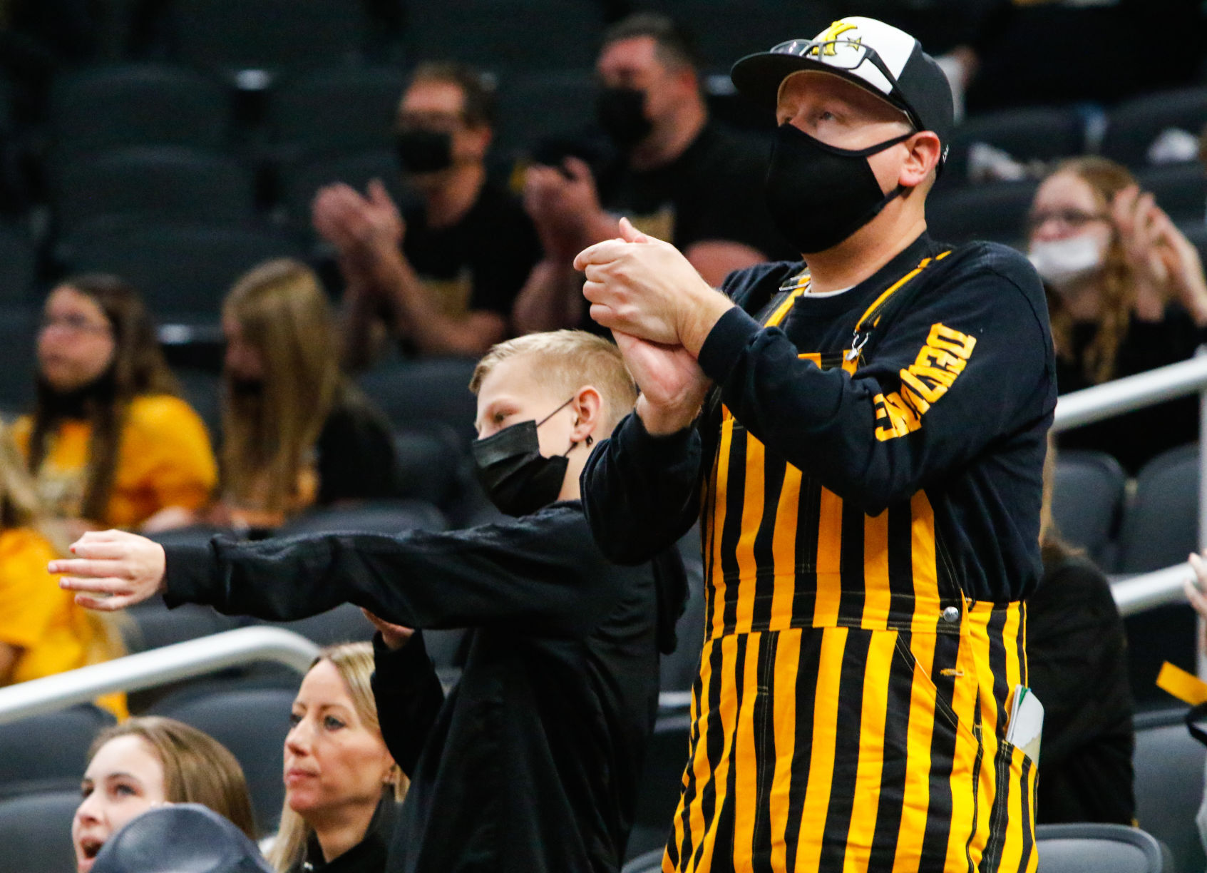Gallery: Class A boys basketball state final: Kouts vs. Barr-Reeve